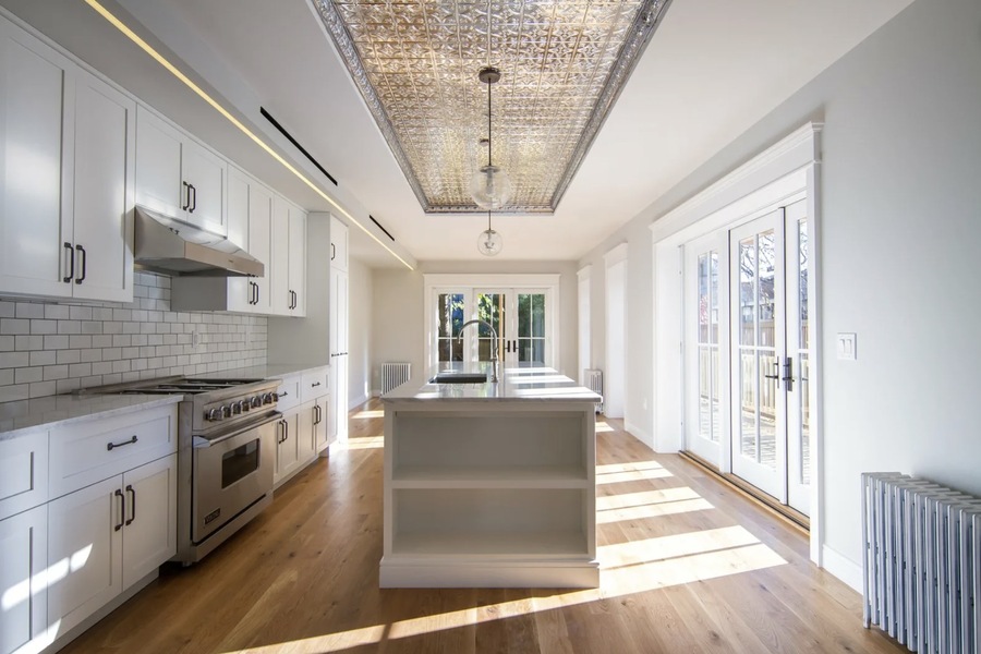 How to Use Subway Tiles for Statement Ceilings in Homes and Offices